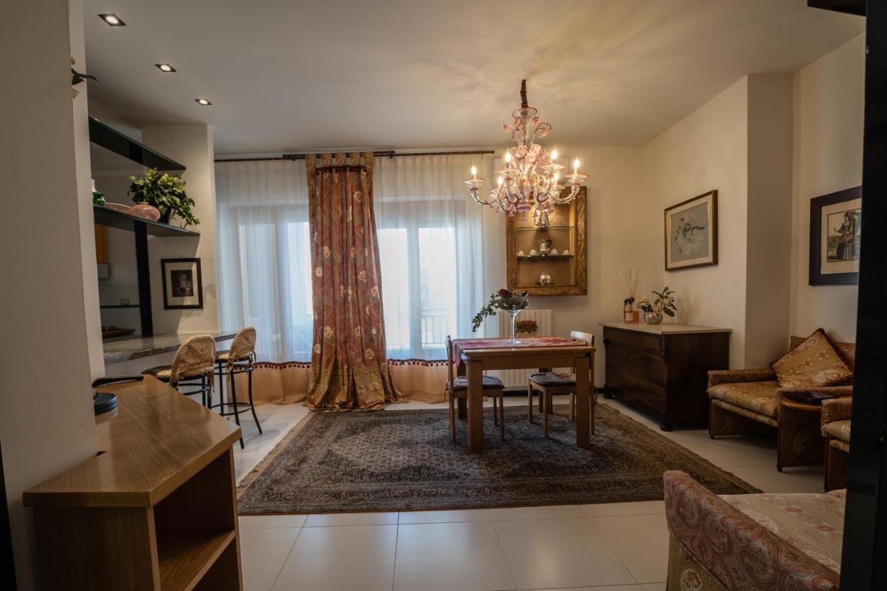 מרטינה פרנקה Suite Leone מראה חיצוני תמונה